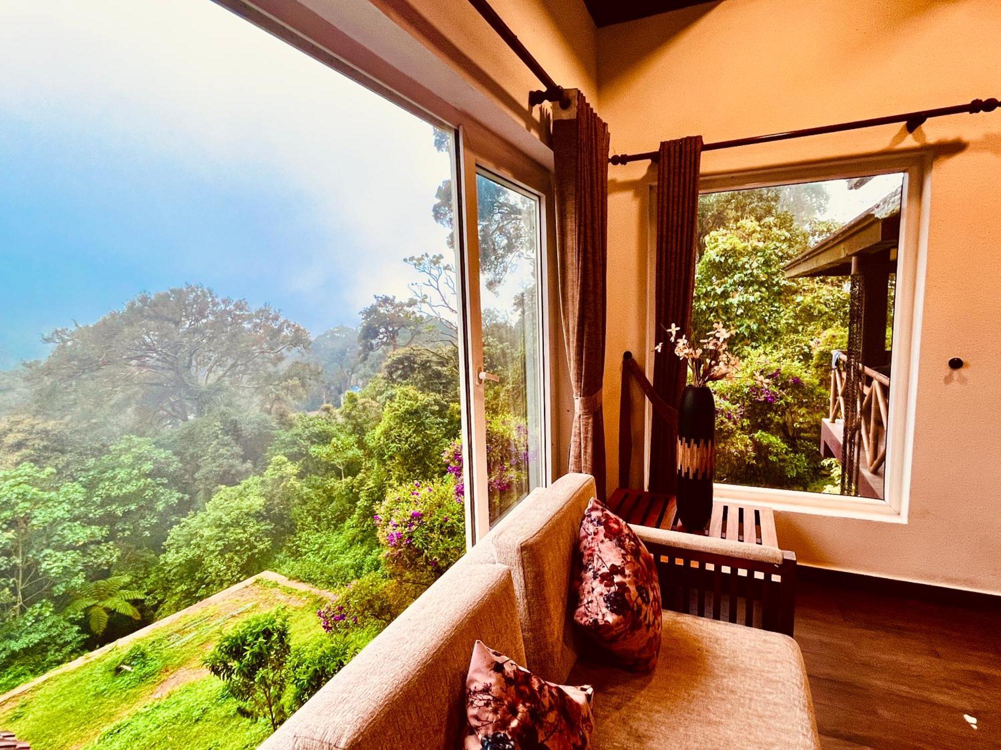 Munnar Tea Estate Cottage And Resort - Away From City Hustle Exteriör bild