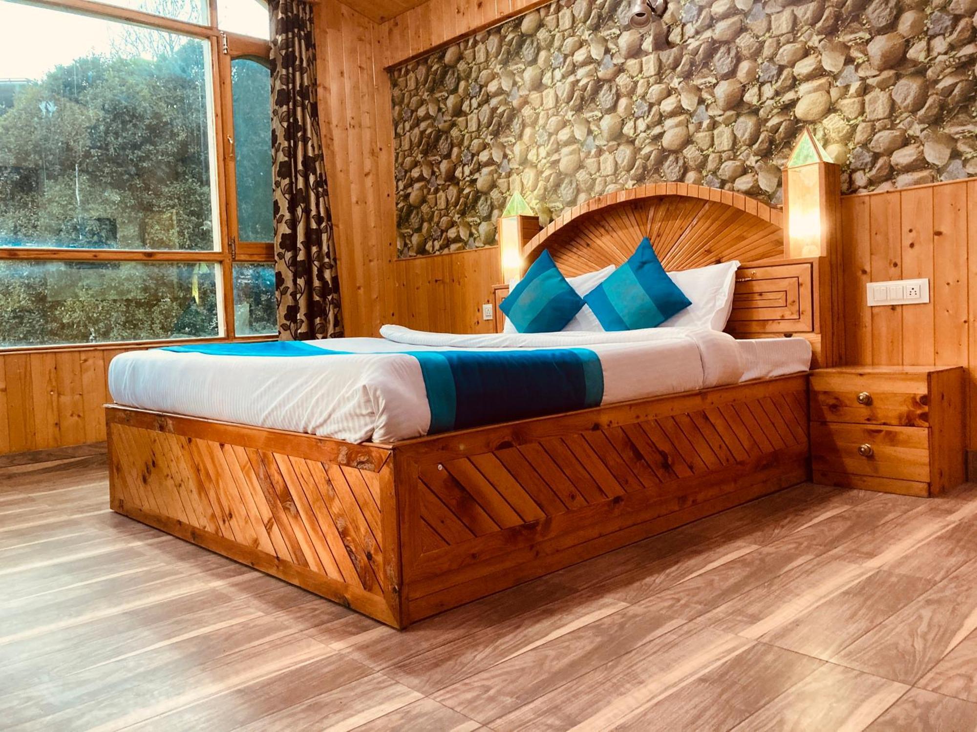 Munnar Tea Estate Cottage And Resort - Away From City Hustle Exteriör bild