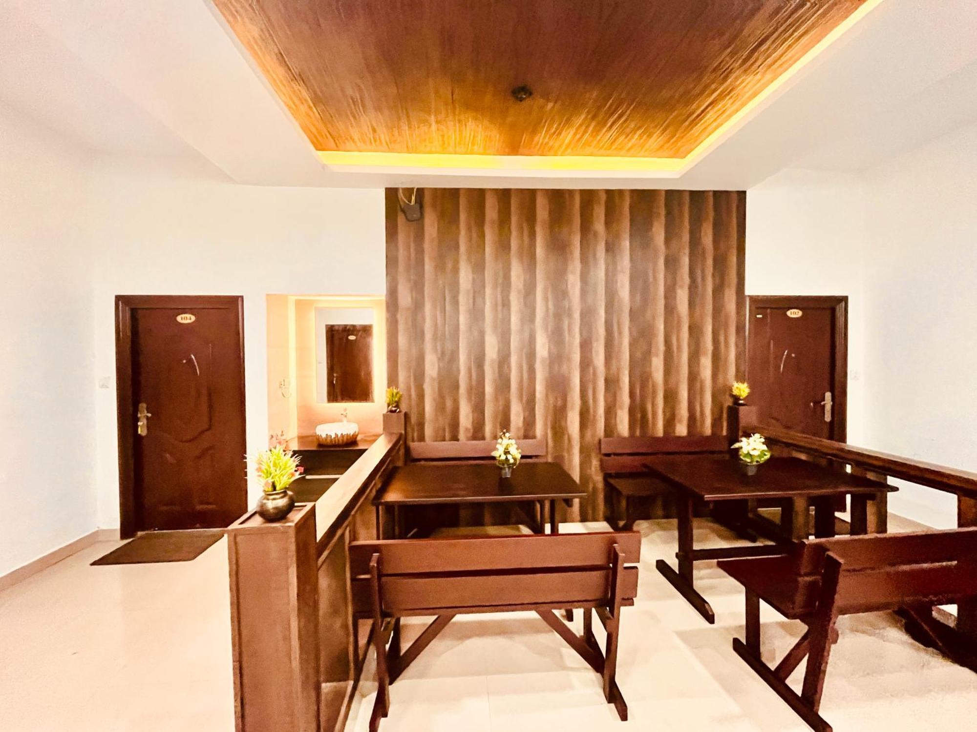 Munnar Tea Estate Cottage And Resort - Away From City Hustle Exteriör bild